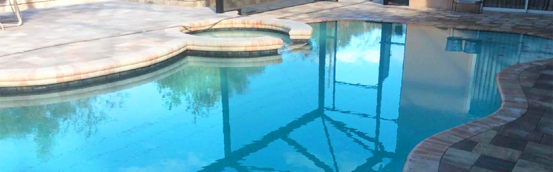 Resurfacing Luxurious Pool Costs: Deciding Factors and Best Price Range
