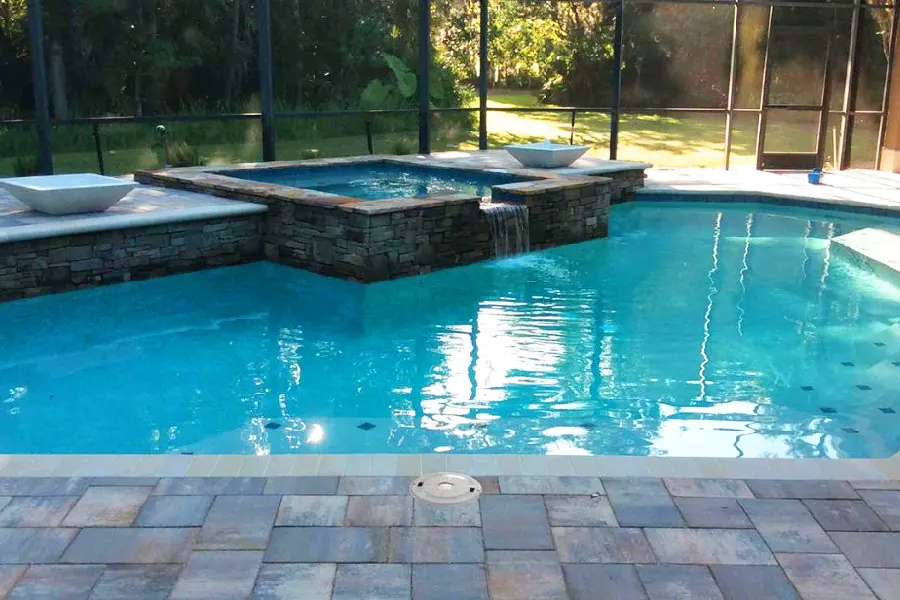 Luxurious Pool Resurfacing vs Replastering: Which Is Best?
